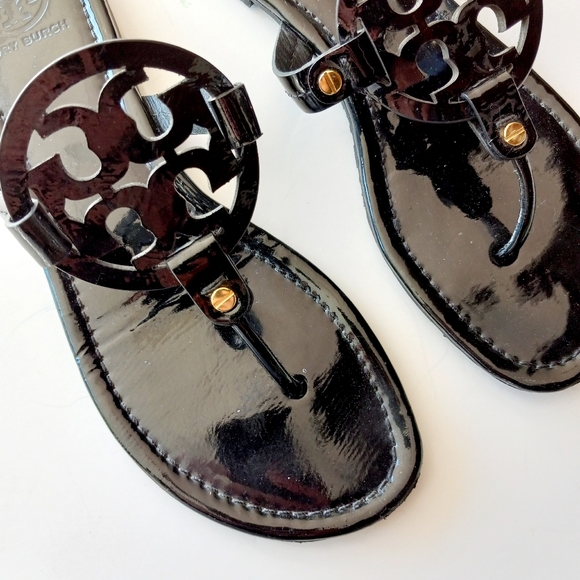 Tory Burch Shoes - Tory Burch Pantent Leather sandals